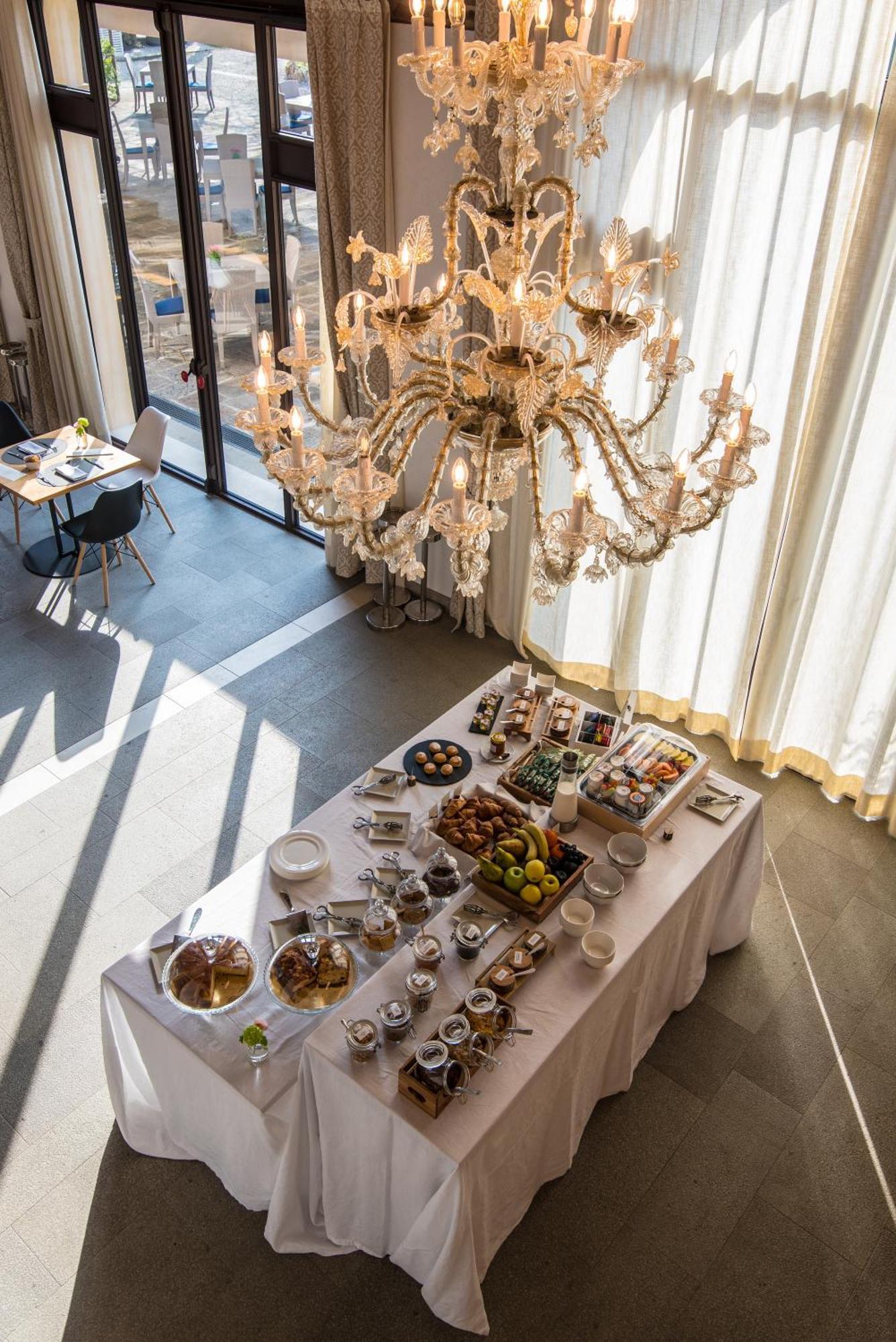 Hotel Ristorante Magia Del Brenta Фиессо-д'Артико Экстерьер фото